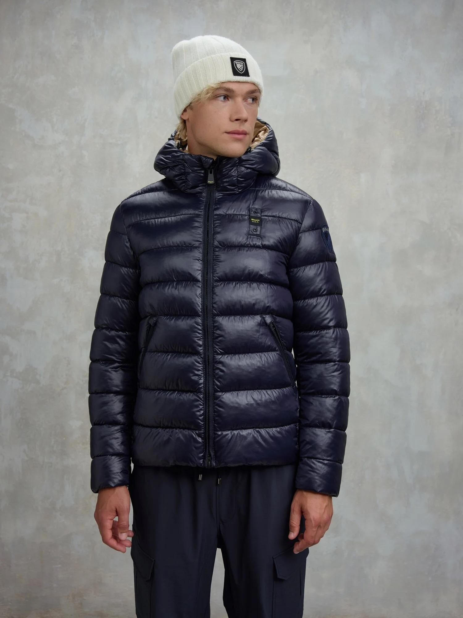 25WBLUC02079 A05958/888TB BLAUER