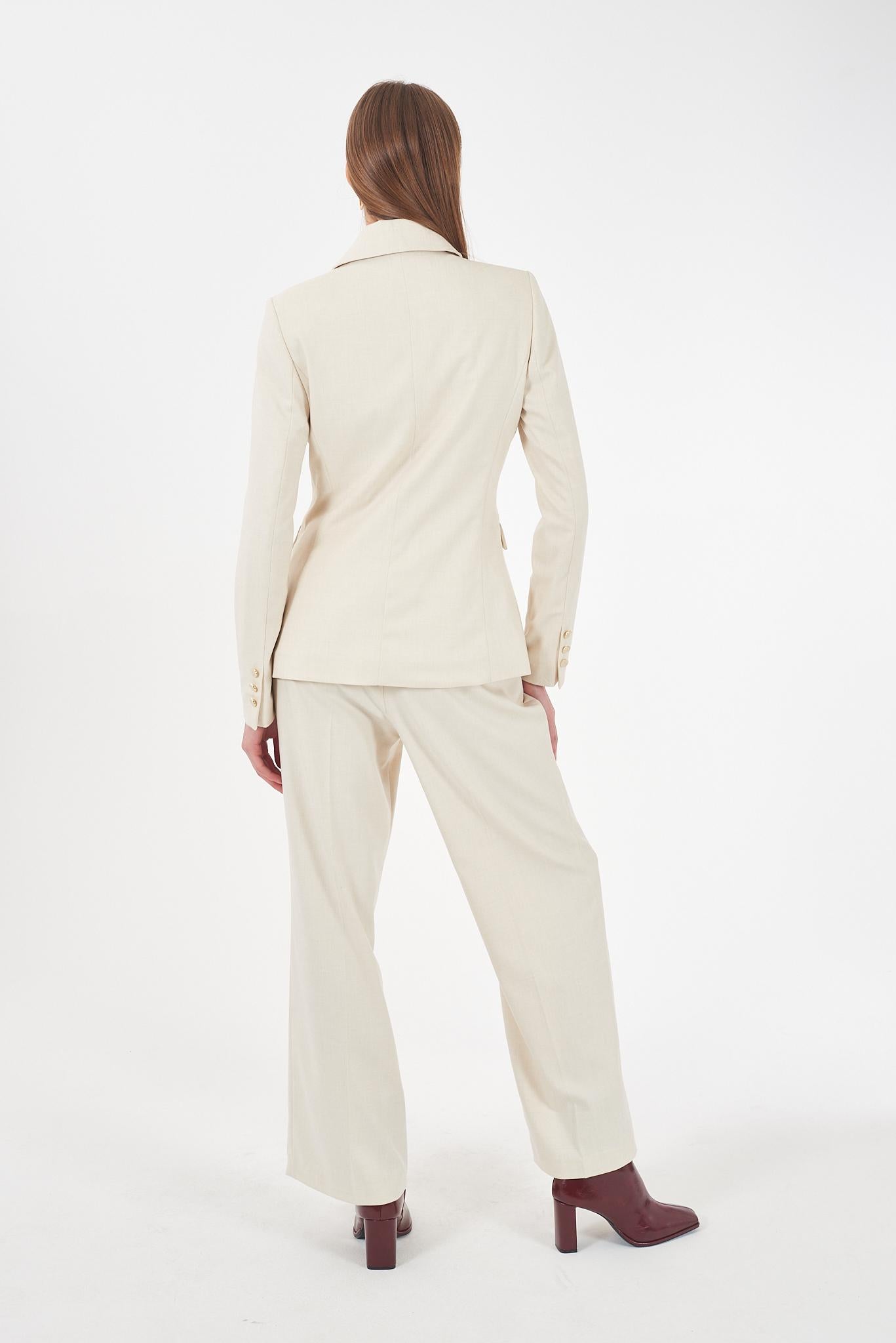 G029 KM00/0245 YES ZEE