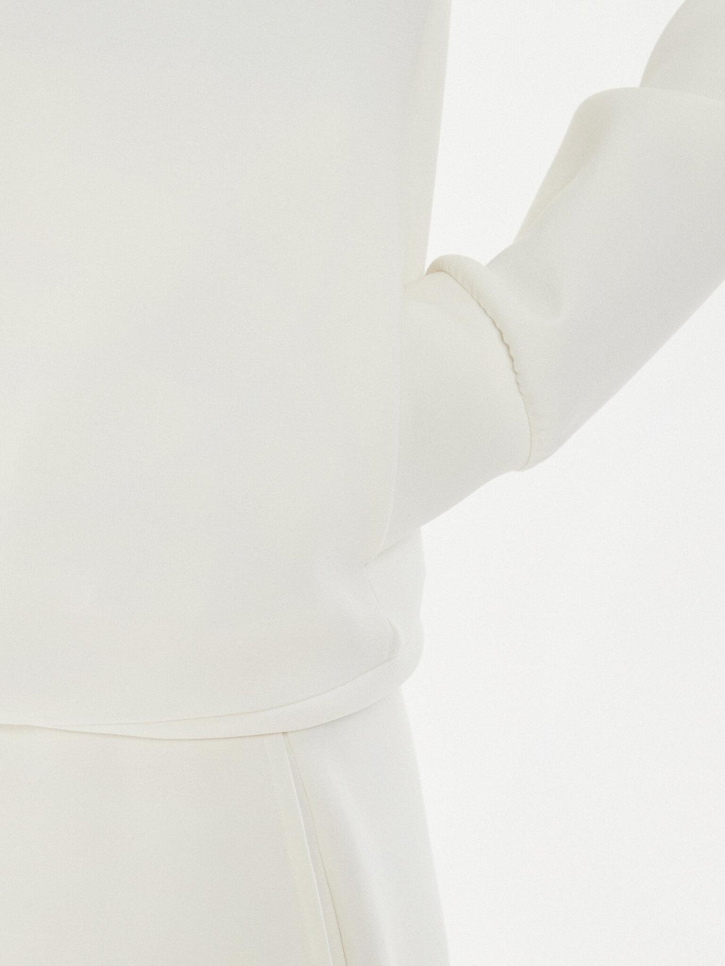 V4YQ06KCAY2/G6K5 GUESS