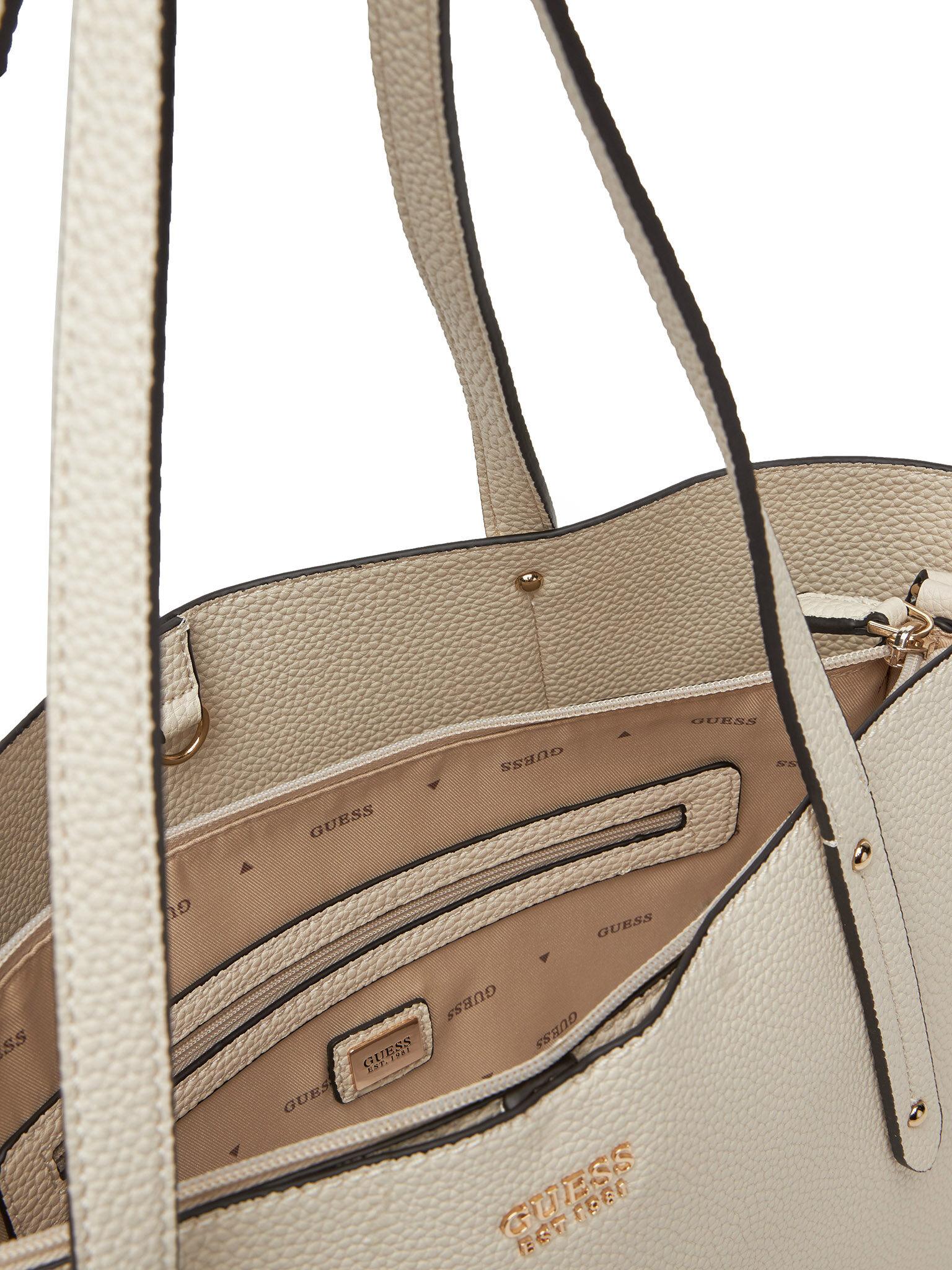 HWPG9648230/BON GUESS