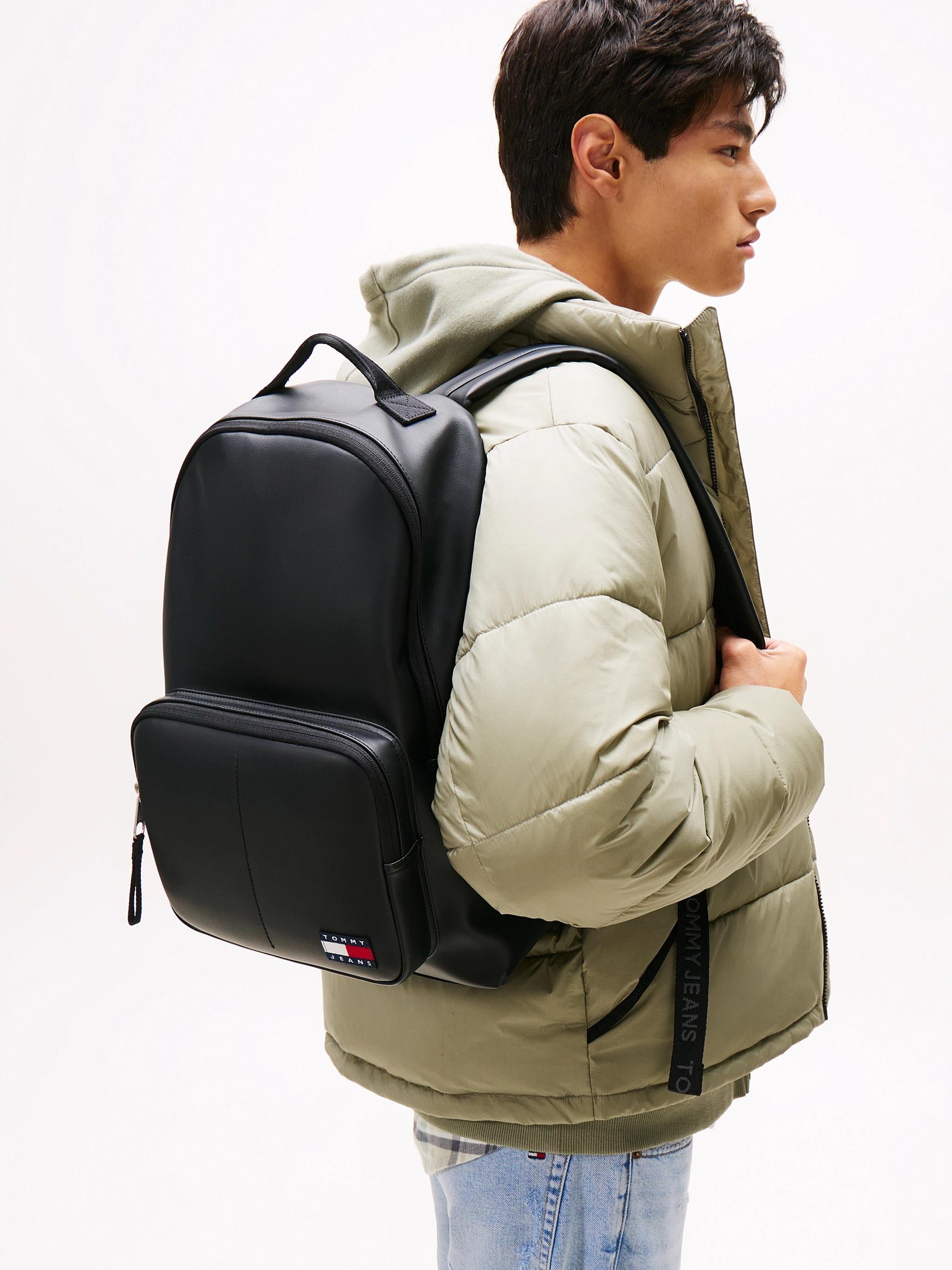 TJM ESS DAILY PU DOME BACKPACK AM0AM13729/BDS TOMMY JEANS