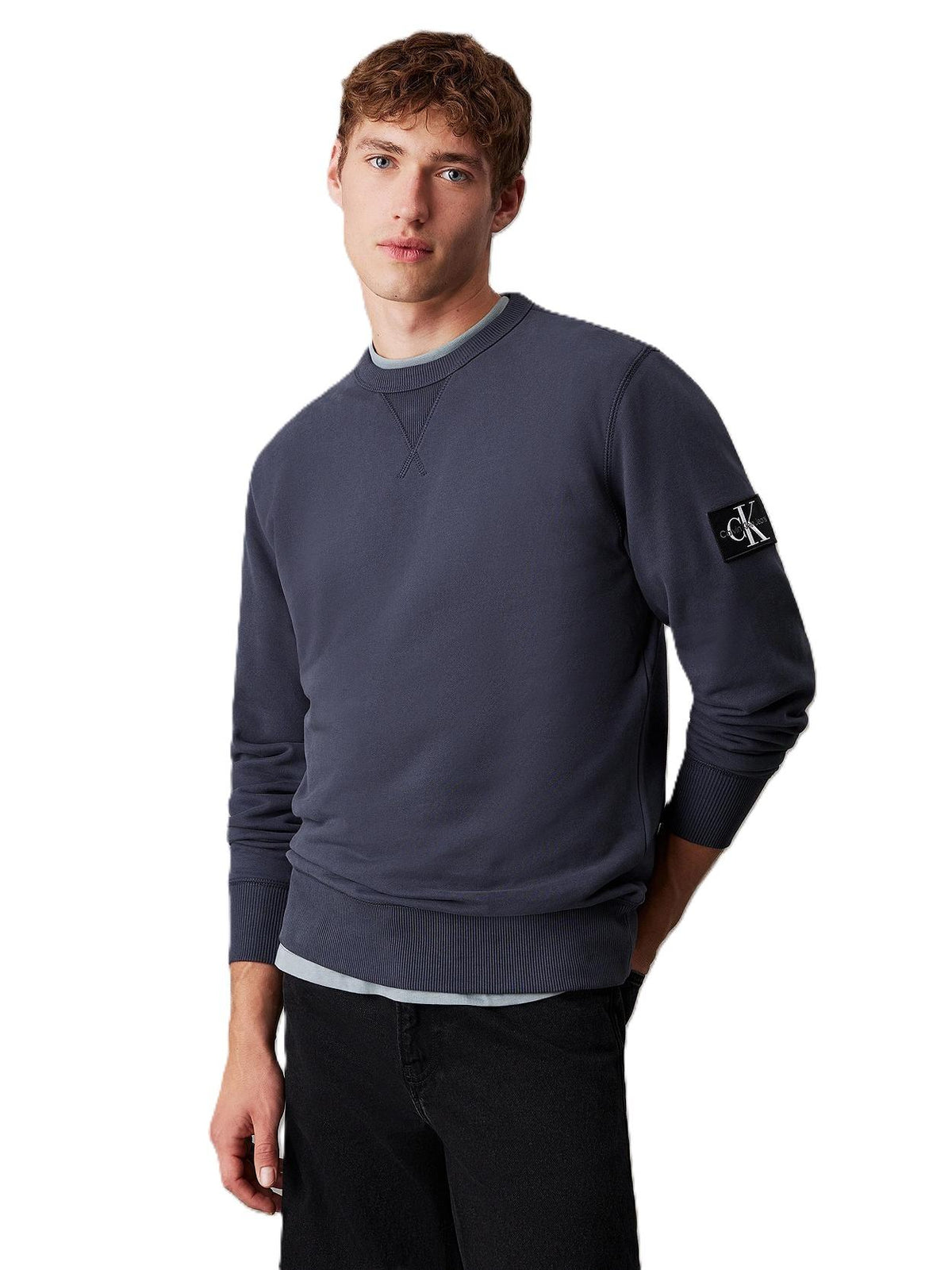 BADGE CREW NECK J30J323426/CGE CALVIN KLEIN JEANS