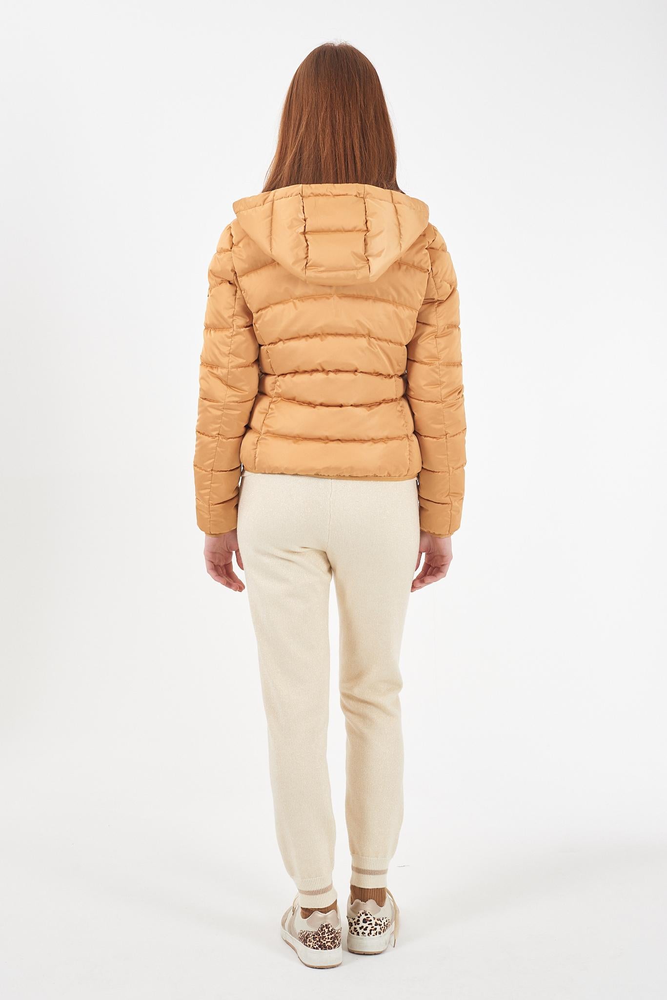 J007 M800/0302 YES ZEE