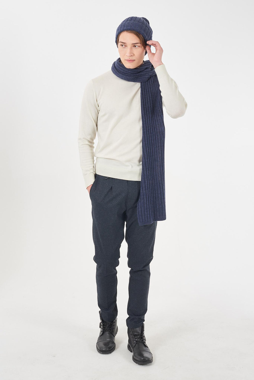 H800 R500/0729 YES ZEE