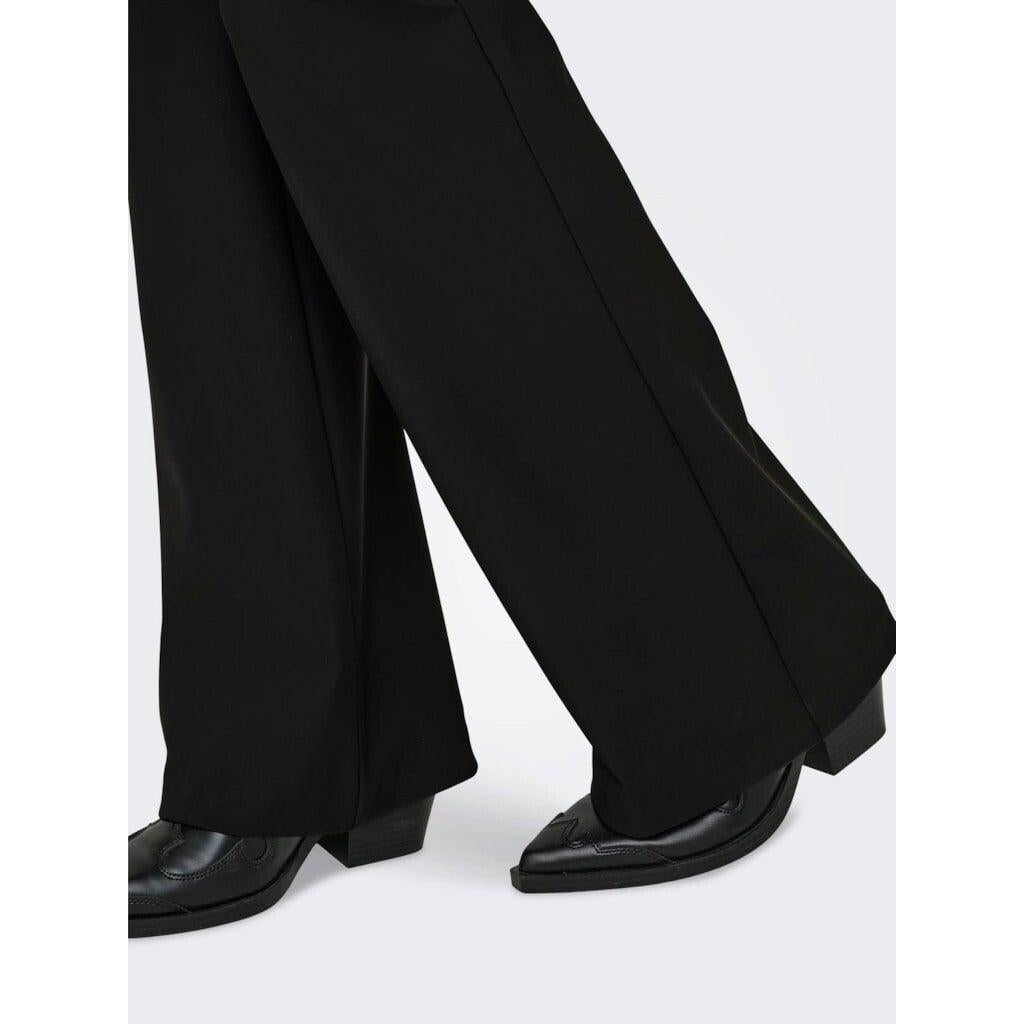 15324878/Black ONLY