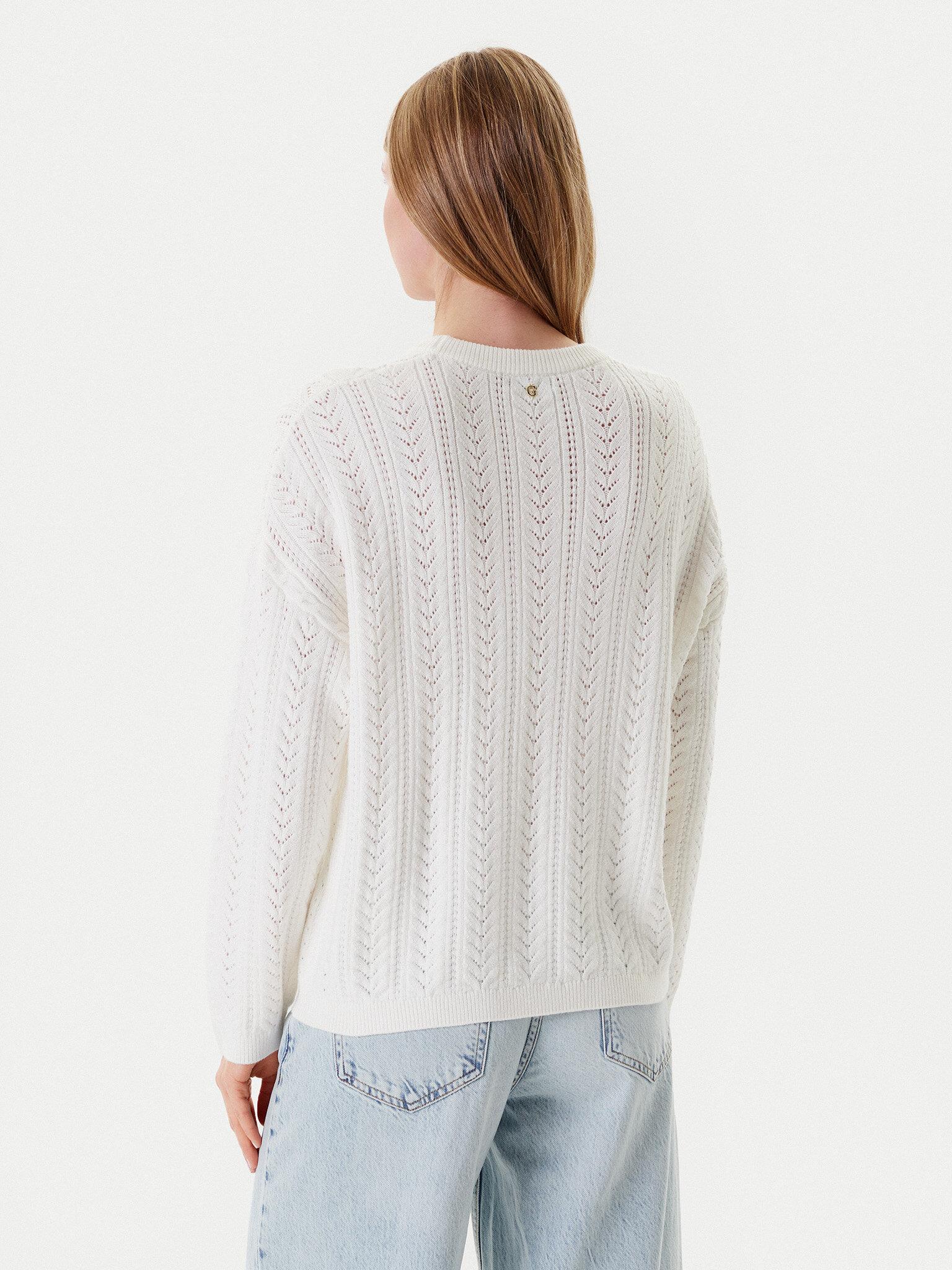 W5YR56Z2ZK2/G1O6 GUESS