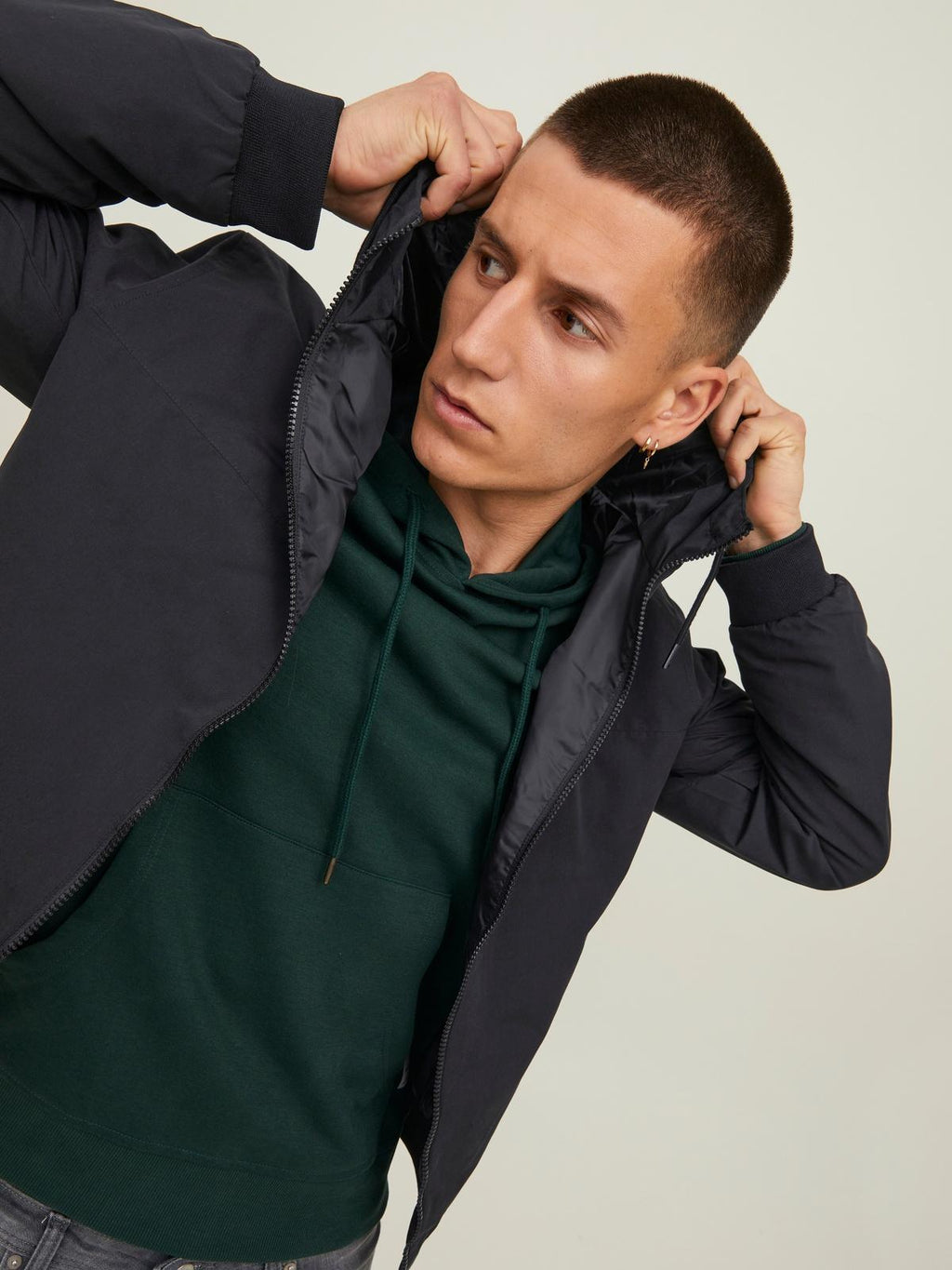 12200208/Black SOLID JACK AND JONES