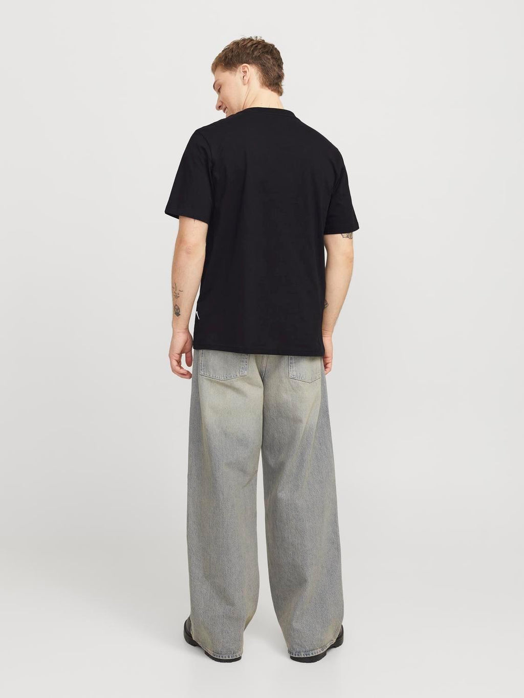12272966/Black JACK AND JONES