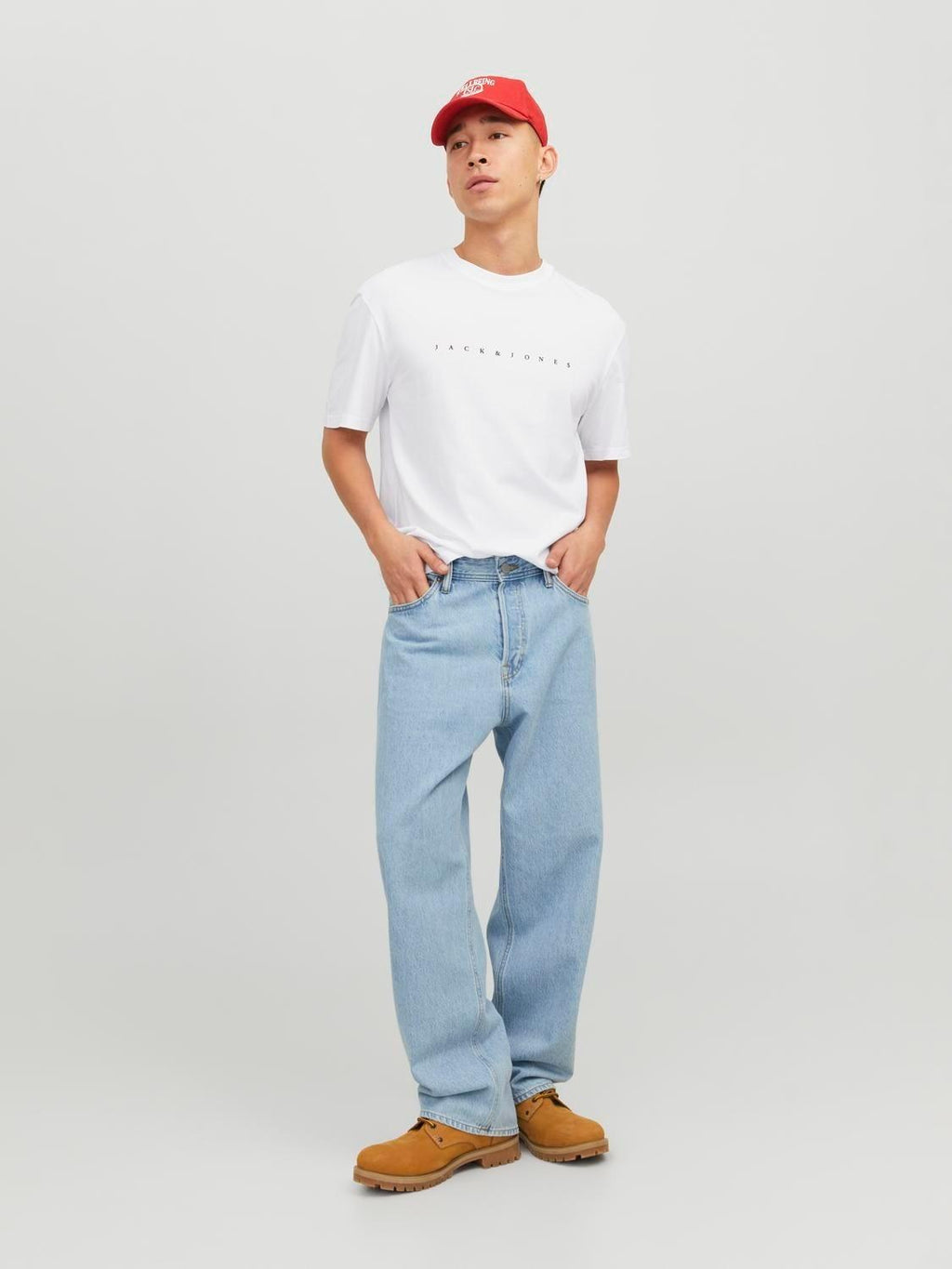 12234746/White JACK AND JONES