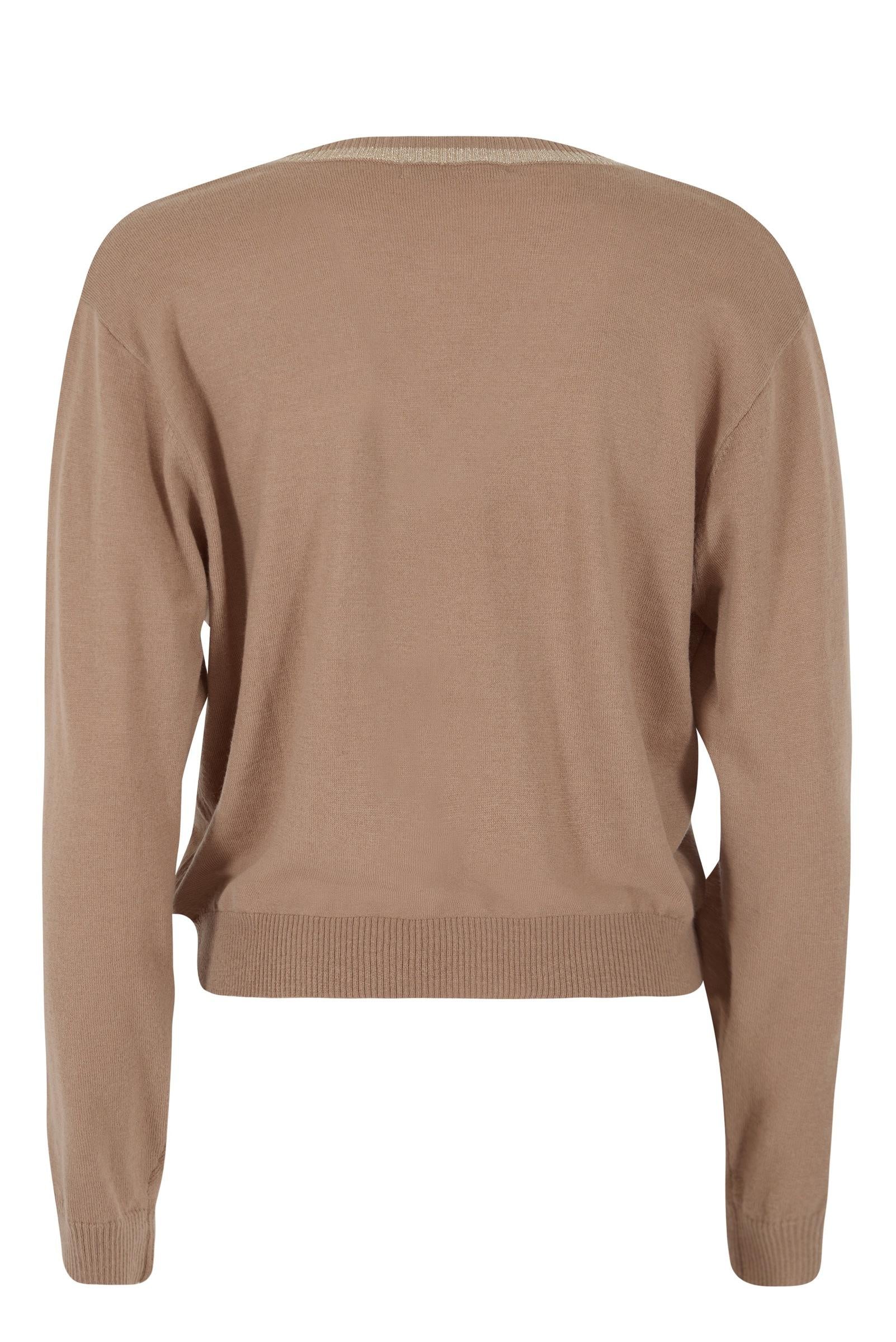 M017 IP00/0203 YES ZEE