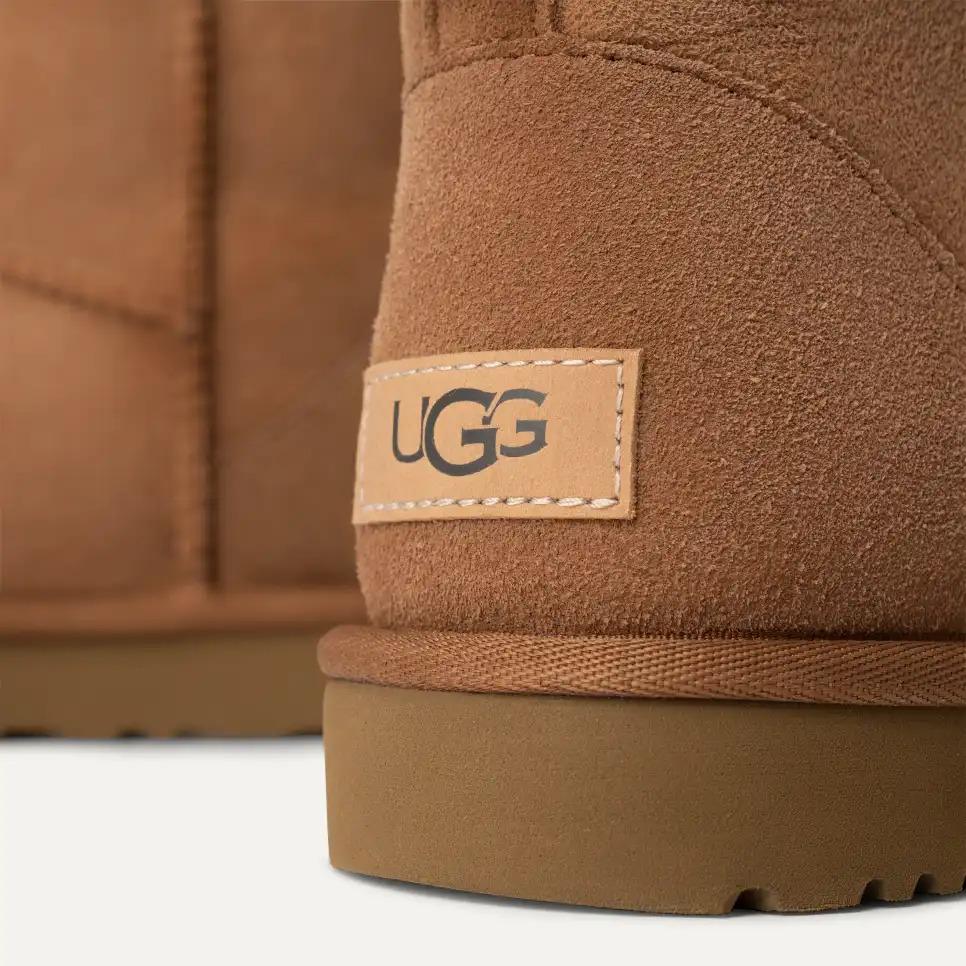 W CLASSIC MINI II 1016222/CHE UGG