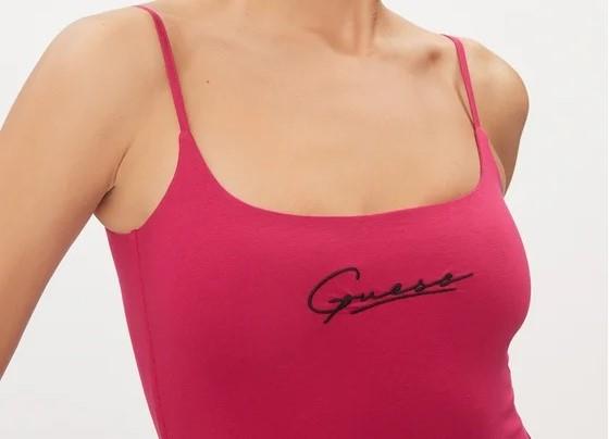 SIGNATURE TOP 