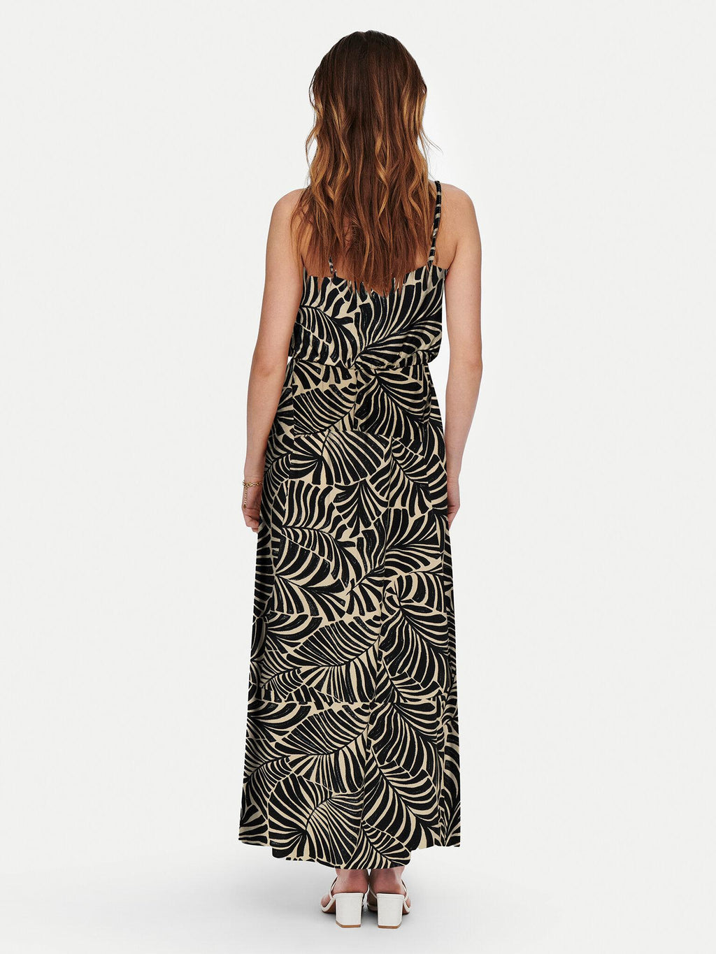 15222217/Black ONLY