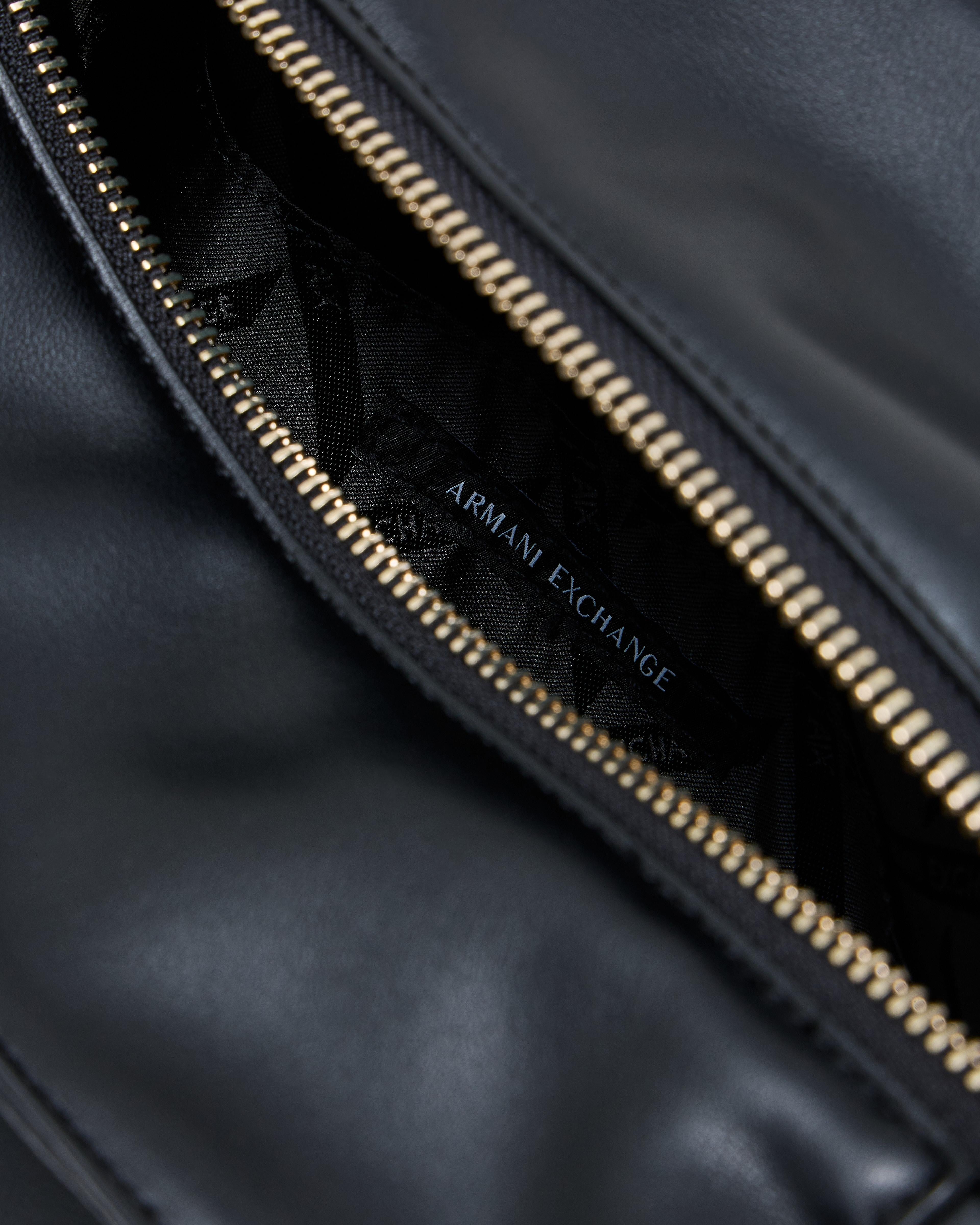 XW002604 AF19902/UC001 ARMANI EXCHANGE