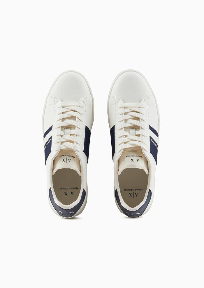 SNEAKER 