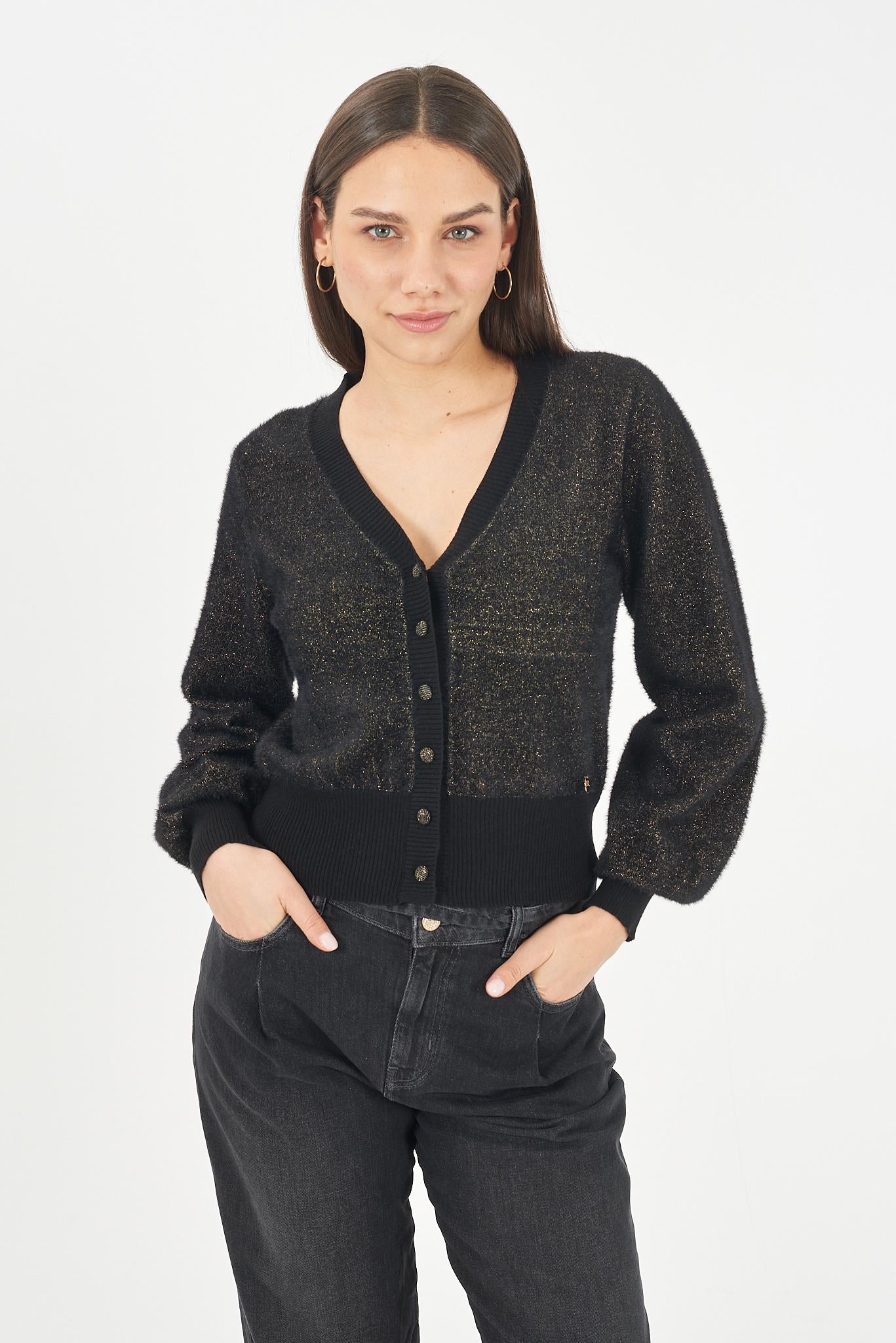 M092 IS00/0801 YES ZEE