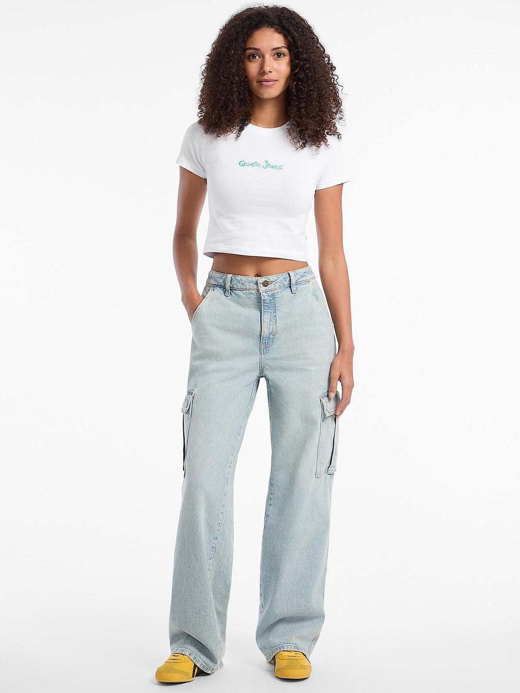 W5YI24J1314/G011 GUESS