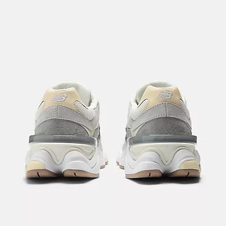 New Balance SNEAKERS 9060 IN PELLE E TESSUTO MULTICOLOR U9060/AUB NEW BALANCE
