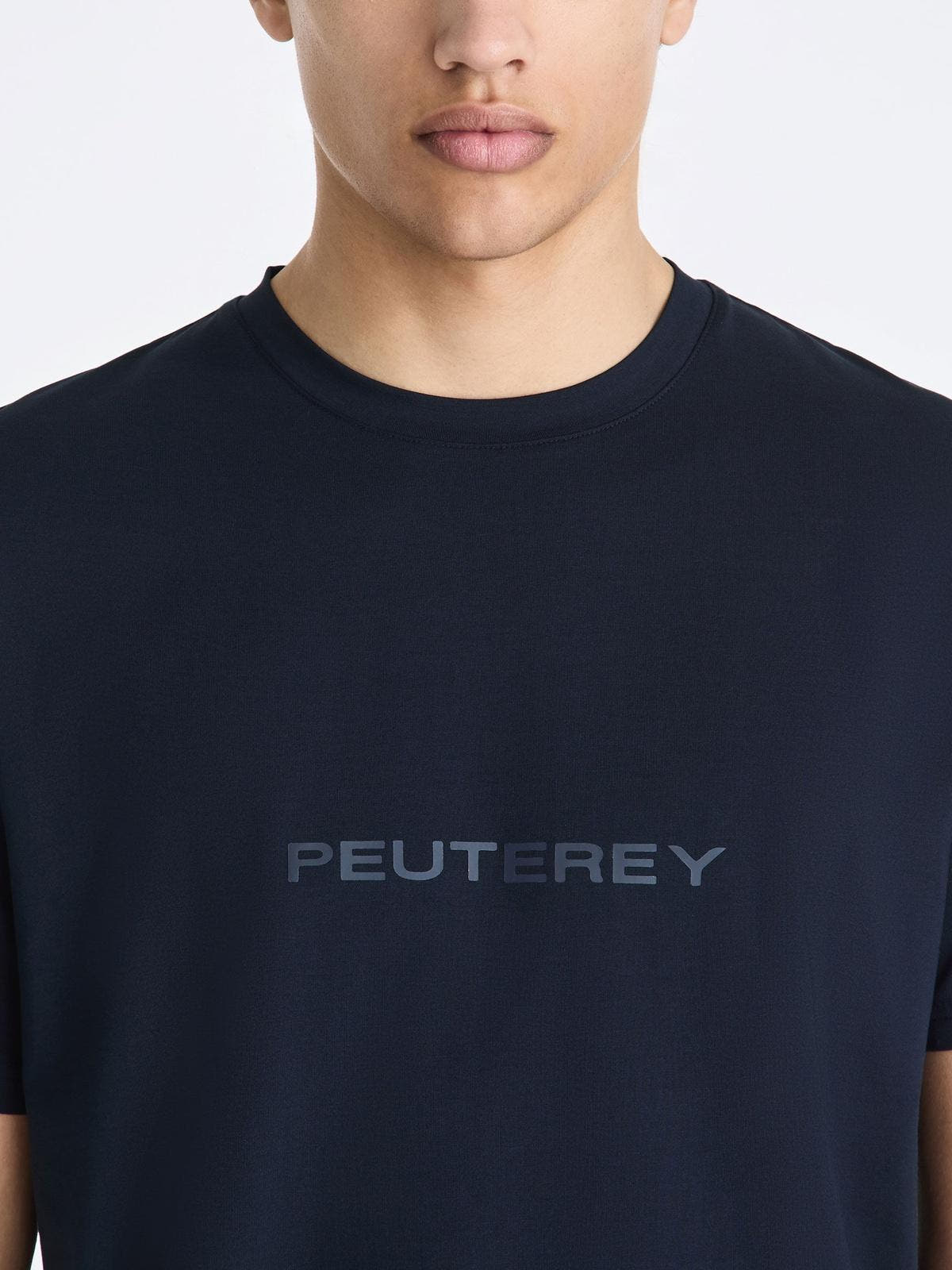 PEU5796 99012247/215 PEUTEREY