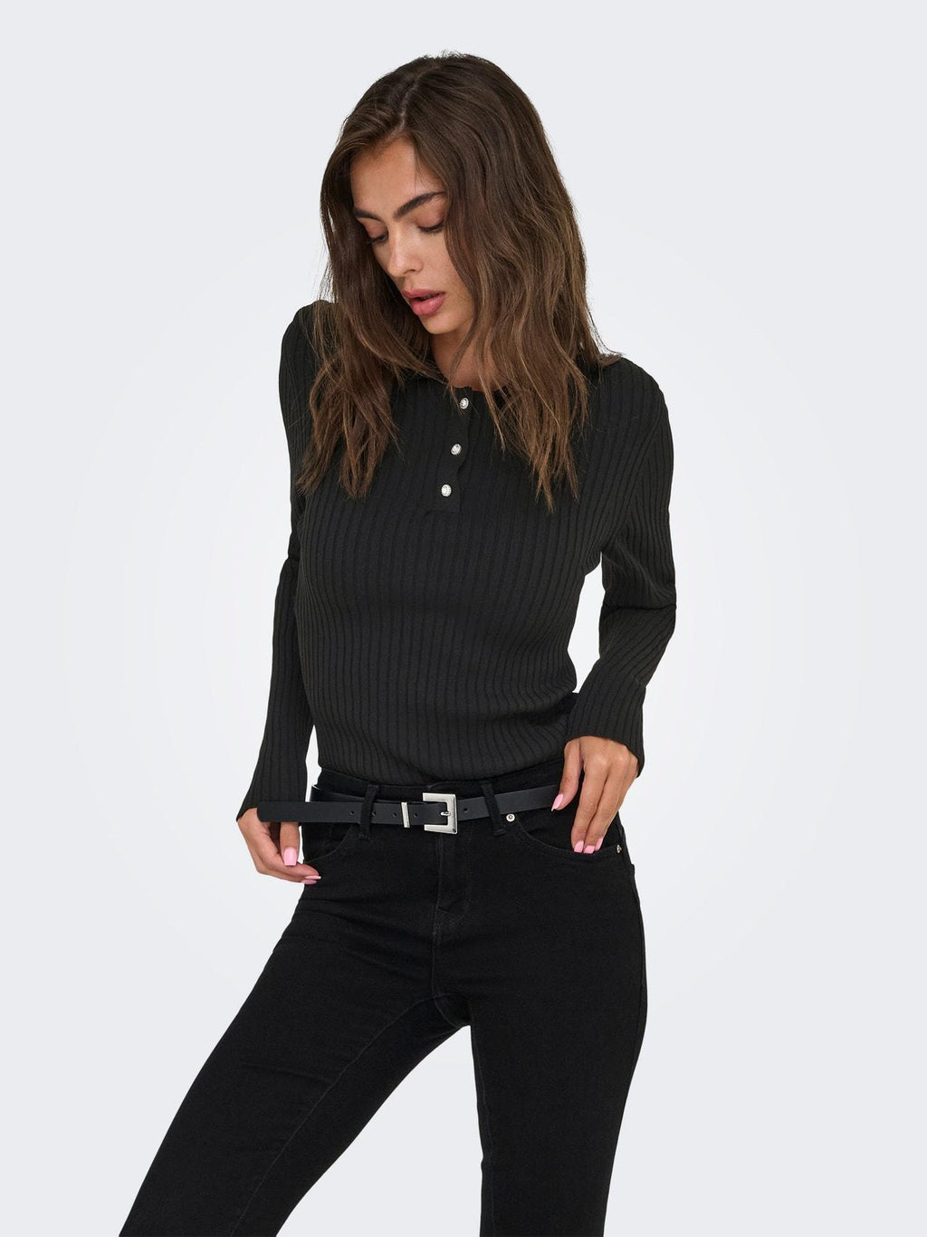 15355354/Black ONLY