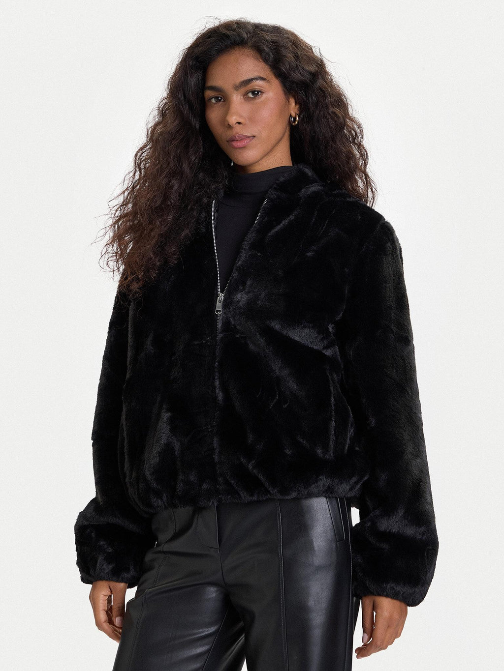 10331291/Black VERO MODA