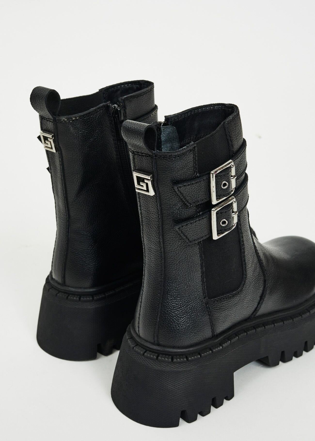 V54-64821/V0001 GAUDI