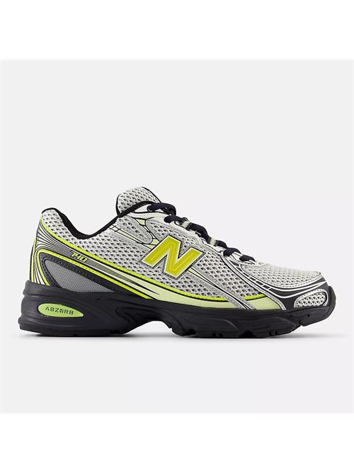 NEW BALANCE U740/FR2